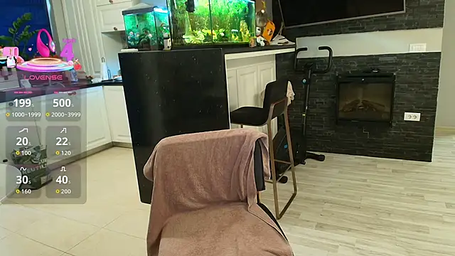 Layla- webcam