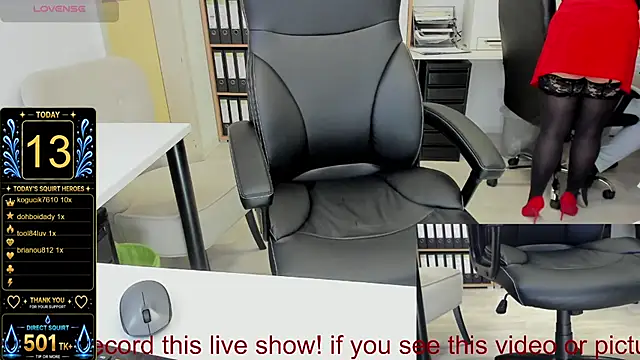 squirt_milf_viktoria webcam