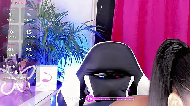 role play cam Amal Baddell