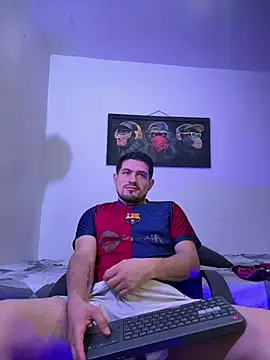 williamsmiiths16 live cam on StripChat