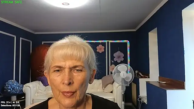 sex chatroom Nia Natur