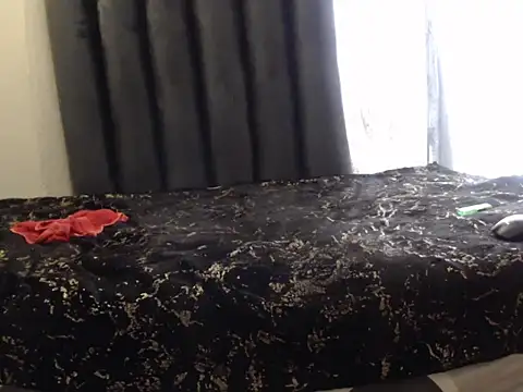 sex show Zuri33