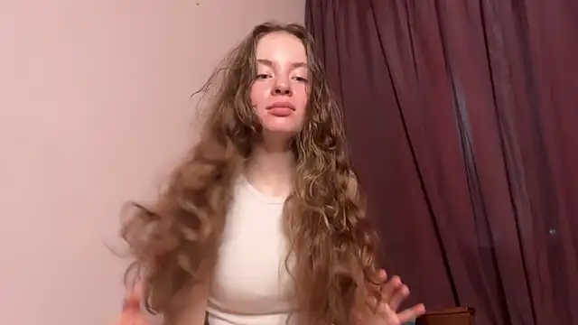 real web cam show RoxyVivid