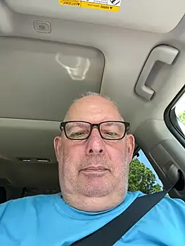 CharlieWeaver22 webcam