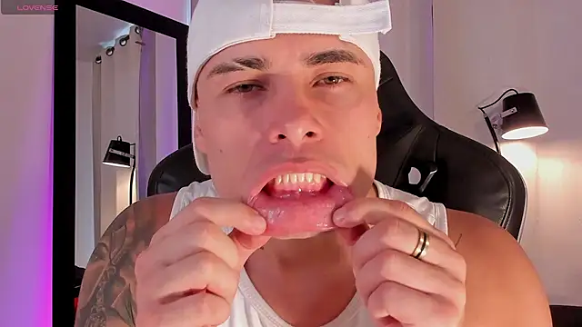 connorsmiith webcam