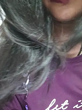 anjali2351 live cam on StripChat