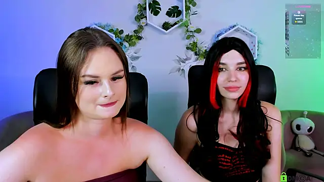miss_courtney_ webcam