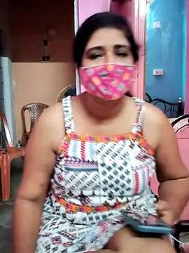 Rulali_44 webcam