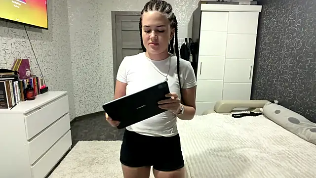 cuteshowy webcam