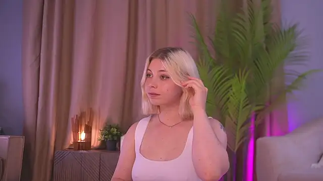 AlitaAngel_ webcam