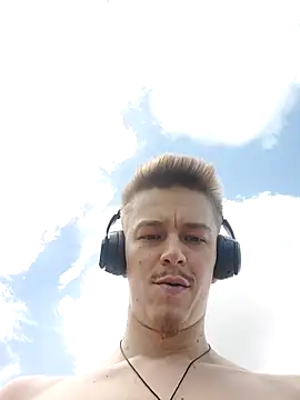 Toyjungee webcam
