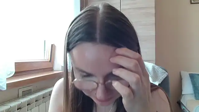 LooveELLYx webcam