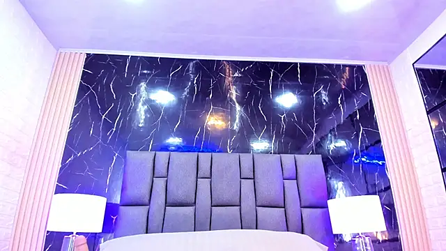 BustyGlow webcam