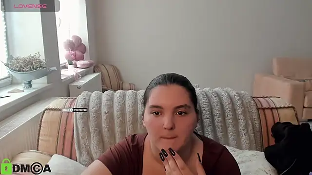 MonikaMooon webcam