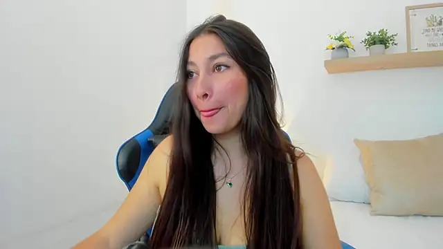 bella_99_ webcam