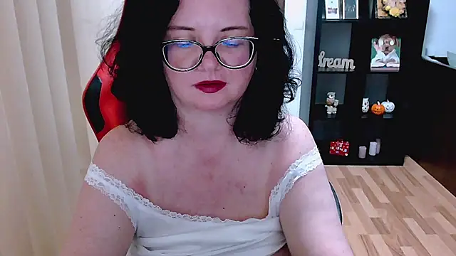 MissTroublle webcam