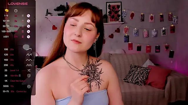 velvet_cherry_ webcam