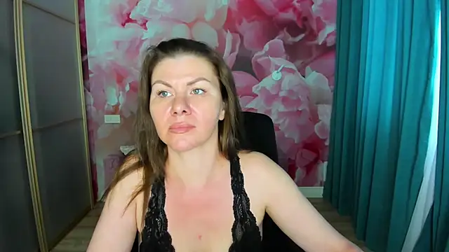 LunaKissesx webcam