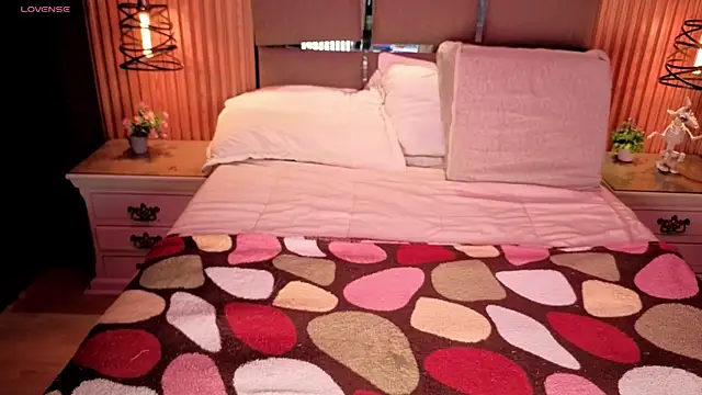 MiaTorres4 webcam