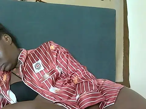 roziebeauty webcam