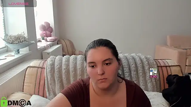 MonikaMooon webcam