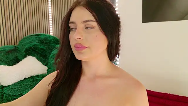 celia_chanel webcam