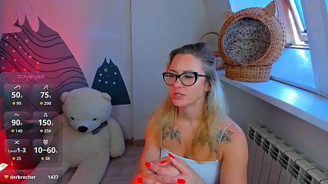 LadyIzabel webcam