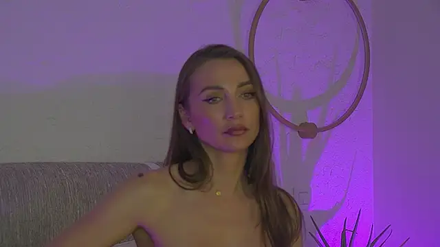 Eva_Devine webcam
