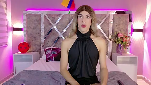 PerlaRogerss_ webcam