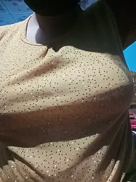 Safiyaaajj webcam