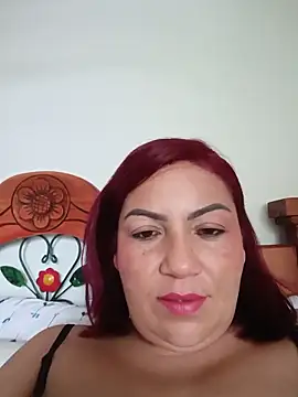 Agata_Traviesa live cam on StripChat