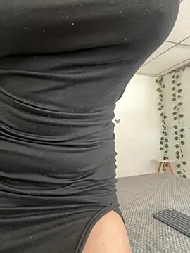 Mari_rousee webcam
