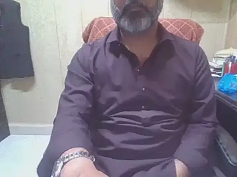 hairymaster95 webcam