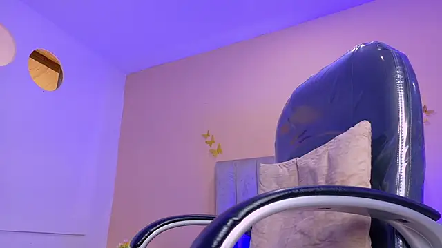 Nascary_Fox webcam