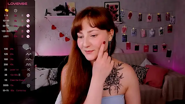 velvet_cherry_ webcam