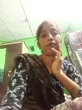Cut_shivi56 webcam
