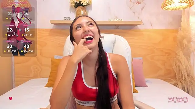 Lasira_Thill live cam on StripChat