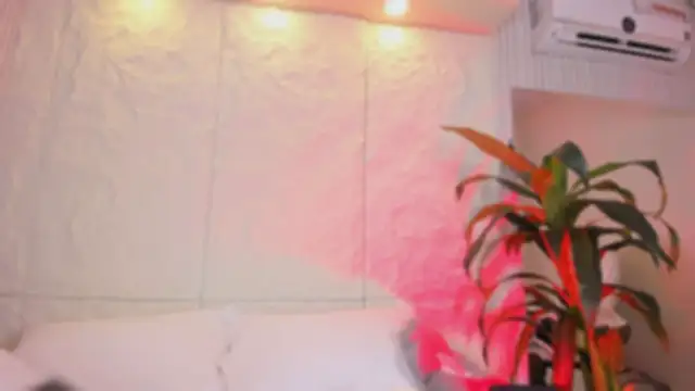 CristalCollins_ webcam