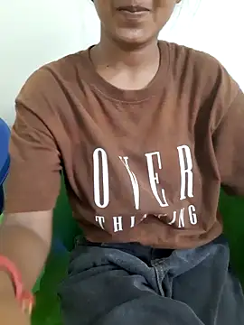 Navya6879 webcam