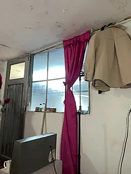 Kitty_Melodi webcam