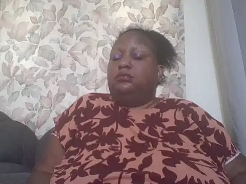 fat_ebonyqueen webcam