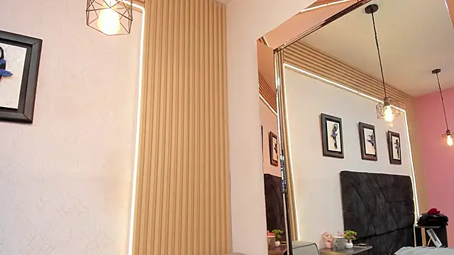 AngelsPhoenix live cam on StripChat