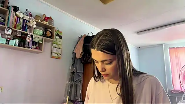 Ameliamali webcam