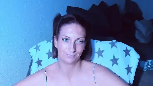 SexyJulia21 webcam