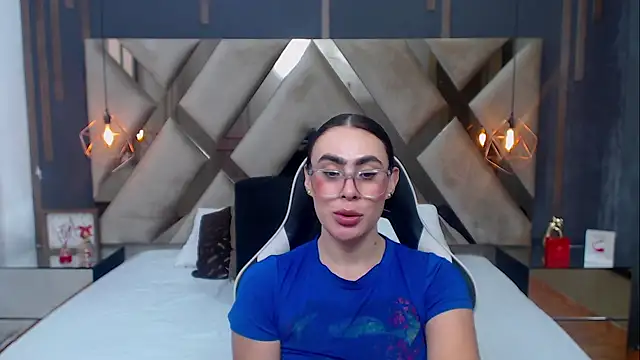 MartinaaFit webcam