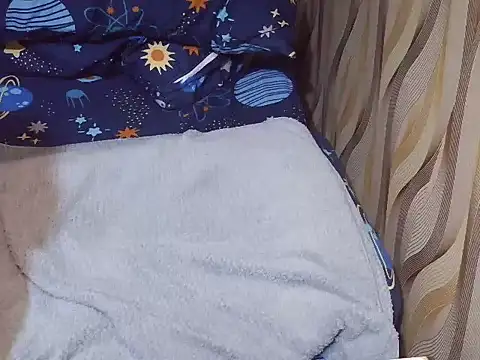sweetpinay_kim live cam on StripChat