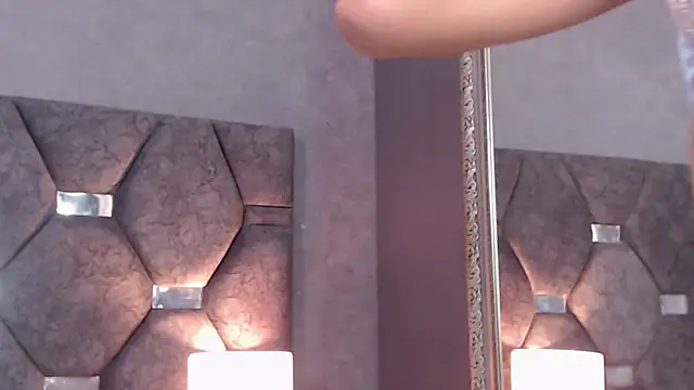 ScarletLenox webcam