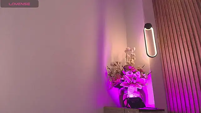 ariana_jhonson1 webcam