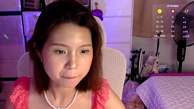urgrl_portia webcam