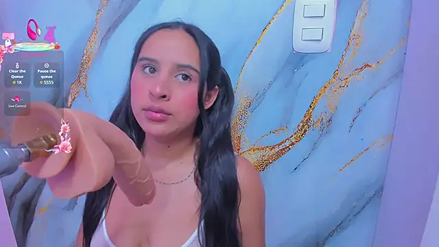 kira_foox webcam